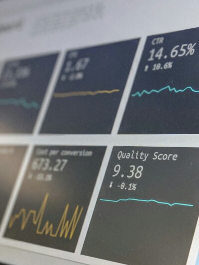 SERVIÇOS FINANCEIROS